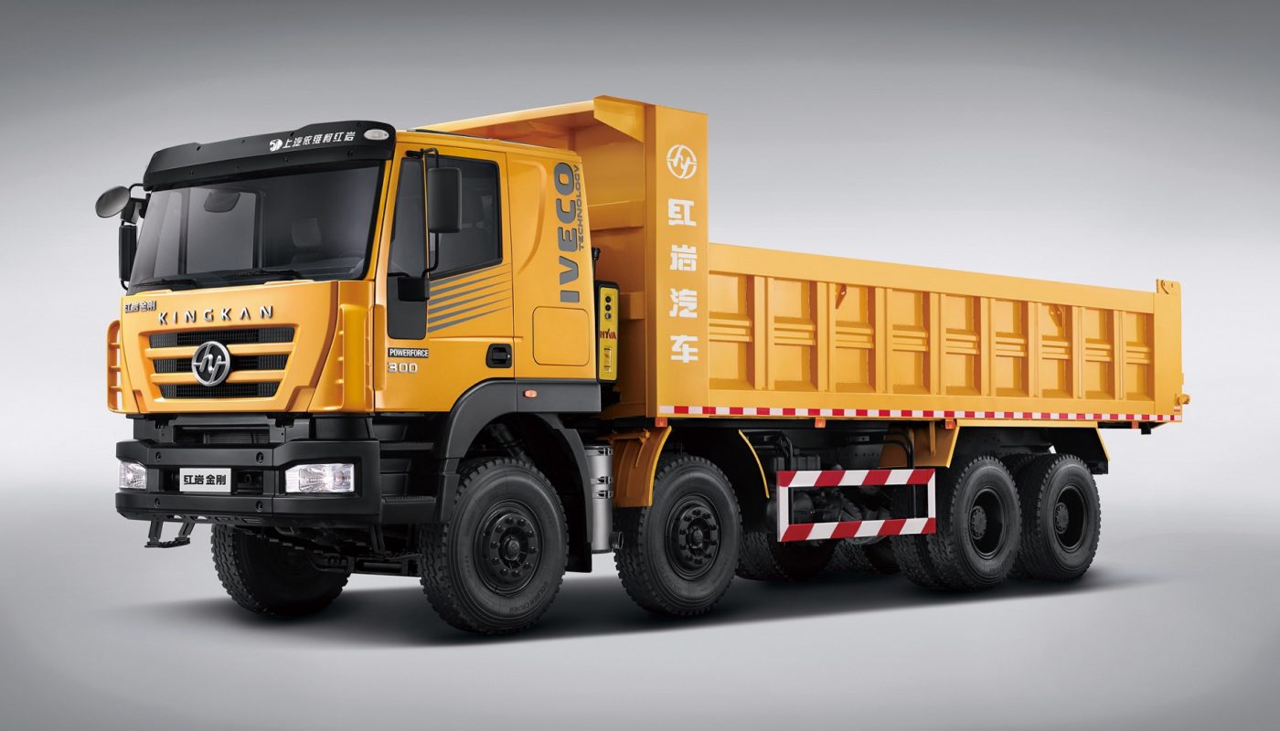 Chọn mua xe tải ben mới cần lưu ý đến trọng tải xe, cabin và động cơ trang bị trên xe